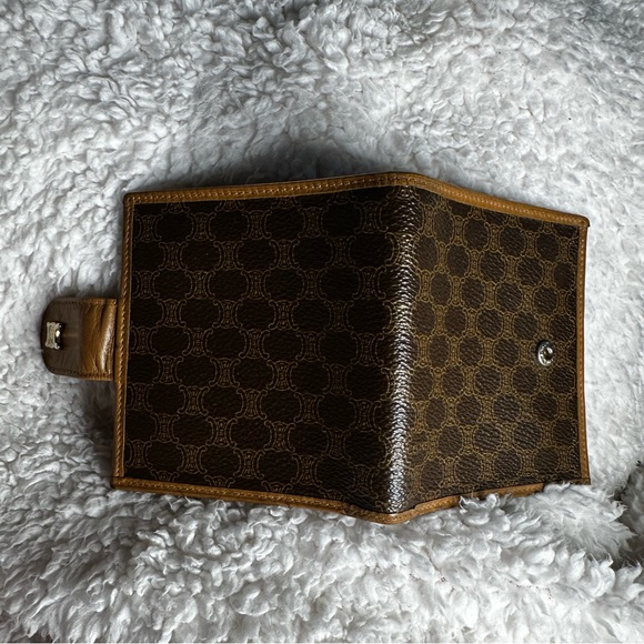 CELINE Macadam Triomphe Bi-Fold Wallet Leather Brown Gold Authentic. - Picture 7 of 13